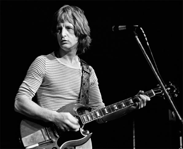 Pete Ham - Guitarrista inglês da banda Badfinger - Morreu em 24/4/1975 - Suicídio. 