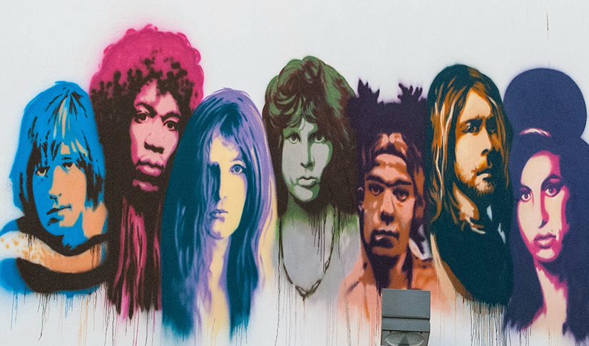 A cantora entrou para a lista de mÃºsicos que morreram com a mesma idade (27), como Jimi Hendrix, Janis Joplin, Jim Morrison, Kurt Cobain e Brian Jones, chamada de 