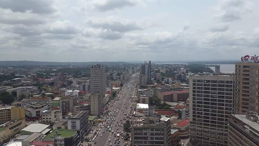 República Democrática do Congo (África Central) - 20  pontos - Capital: Quinxassa.  População: 94,6 milhões 