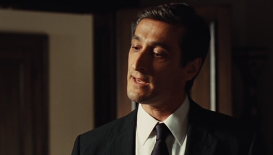 <p>David Pasquesi – Americano – Interpreta Vincenzi. </p>
