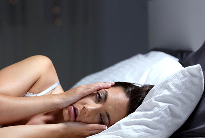 4) PROBLEMAS NO SONO - Se você tem dificuldade para dormir, troca o dia pela noite, sente insônia ou tem o sono agitado, isso pode revelar depressão, estresse ou ansiedade extrema.-Reprodução da Record TV