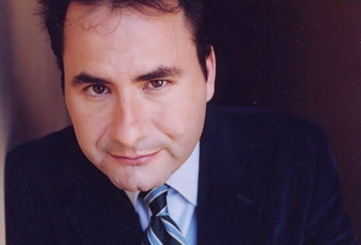 <p>Fritz Michel – Francês – Interpreta um repórter. </p>
