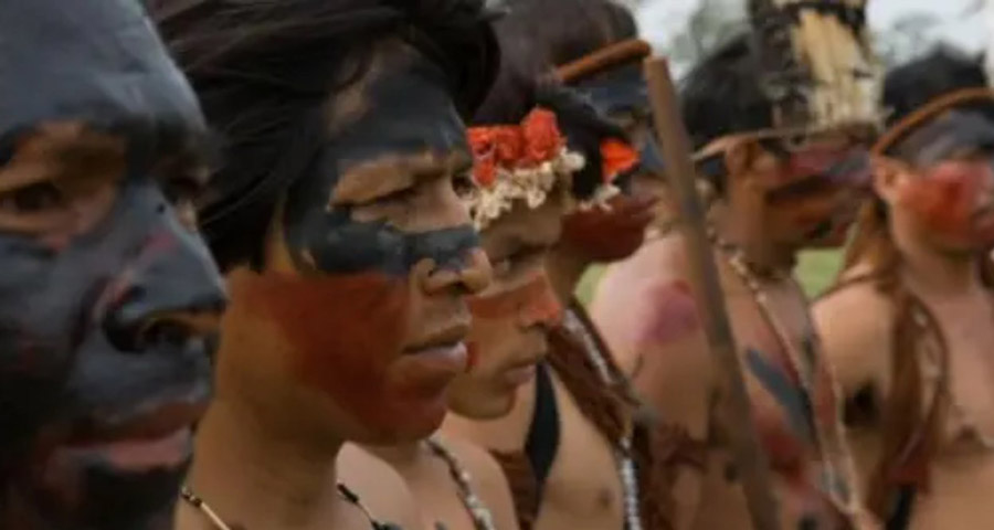 A cultura paraguaia é fortemente influenciada pela tradição indígena guarani, seja na música, culinária, danças e outros elementos e nesta cidade não é diferente.
