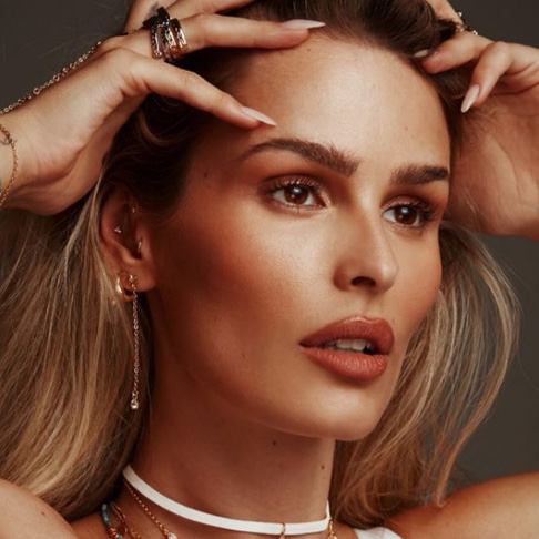 Desse modo, ela foi a 12ª eliminada do reality, com 80,76% dos votos, em uma disputa com Lucas Henrique (Buda) e Isabelle (Cunhã), que receberam 16,84% e 2,40% dos votos, respectivamente.