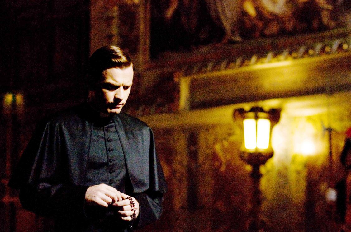 <p>Ewan McGregor – Escocês – Interpreta o Camerlengo Patrick McKenna.  </p>
