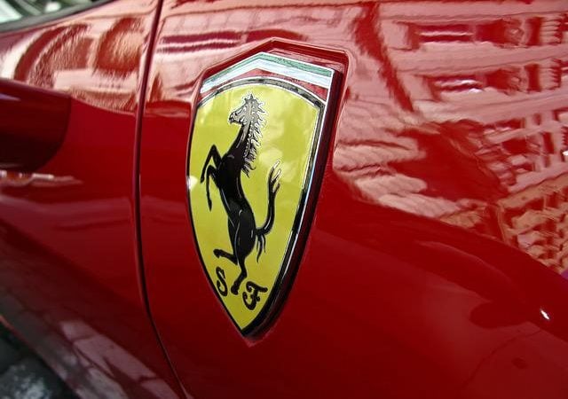 Pra quem não viu: Brasileiro é processado por Ferrari após criar réplica de modelo raro
