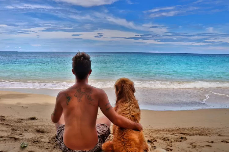 A morte precoce e repentina do influenciador repercutiu entre famosos. O apresentador de TV Celso Portioli parecia não acreditar: 