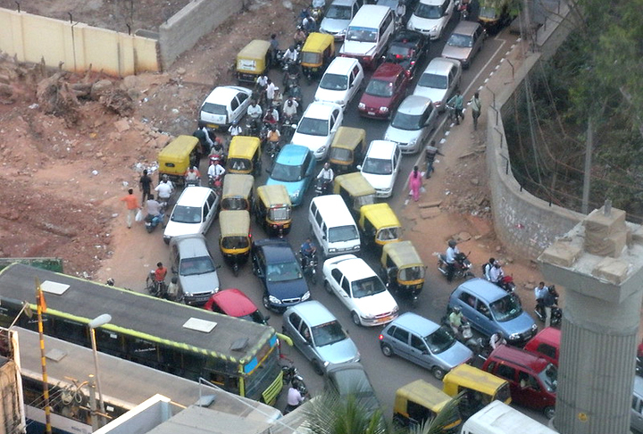 Bangalore (Índia) - Quarta maior cidade da Índia. Fica no sul do país. Tem 8 ,4 milhões de habitantes em 741 km². Densidade de 11.400 pessoas  por km2.  - matt - Flickr