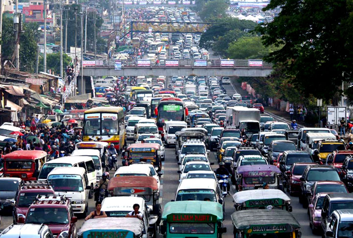 Manila (Filipinas) - A capital é a segunda cidade mais populosa das Filipinas e, se considerarmos apenas a capital (tirando a região metropolitana), são 1,6 milhão de pessoas em 38 km². Uma densidade enorme: 42 mil pessoas por km².  - Reprodução copiada do site panaynews.net