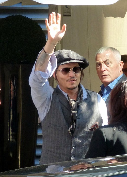 O veredito deu a Johnny Depp a chance de reconstruir sua carreira, que foi praticamente interrompida, com cancelamento de papéis e projetos. E também permitiu que ele limpasse seu nome diante do público.  