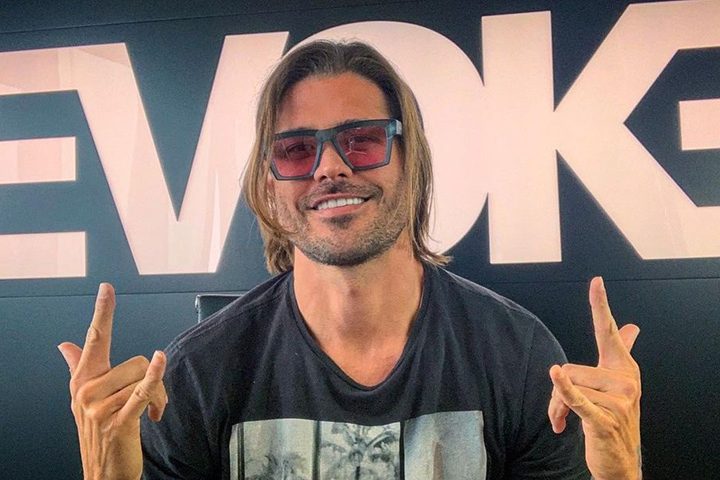 Dado Dolabella – O ator foi preso em 2018 por não pagamento de pensão alimentícia, com dívidas que chegaram a quase R$ 200 mil.