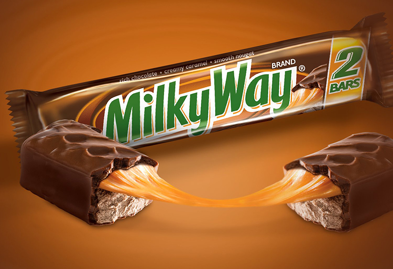Forest Mars já era conhecido como o empresário que lançou a barra de chocolate Milky Way, em 1923; e Mars, em 1932. 