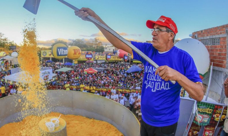 Água na boca: Os quitutes gigantescos da famosa festa junina de Caruaru