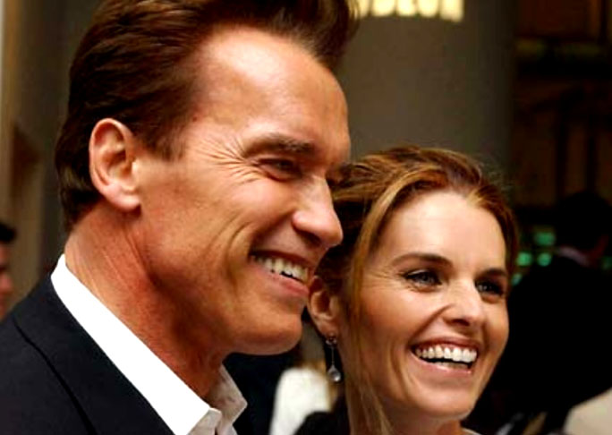 Na vida pessoal, Arnold Schwarzenegger foi casado por mais de duas décadas com Maria Shriver, sobrinha do ex-presidente dos Estados Unidos John F. Kennedy, com quem teve quatro filhos, entre eles Patrick Schwarzenegger, que também seguiu carreira artística. Além disso, Katherine Schwarzenegger, uma de suas duas filhas, é casada com o ator Chris Pratt (“Guardiões da Galáxia” e “Jurassic World”).
