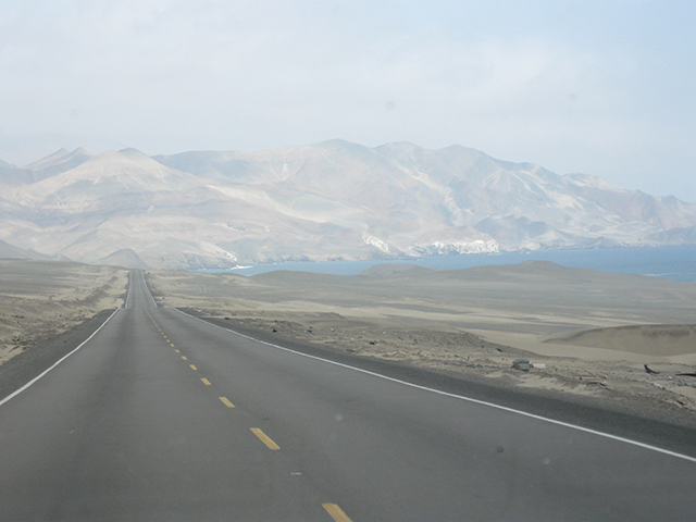 Muitas pessoas, quando viajam, curtem alugar carro e pegar uma estrada. Algumas são bem longas e inspiram aventureiros. Veja as rodovias mais longas do mundo!