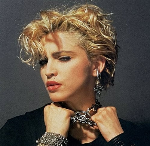 Em 1978, Madonna se mudou para Nova York, onde foi estudar música e dança. Mais tarde ela revelaria que, no ano seguinte, sofreu abuso de um homem. 