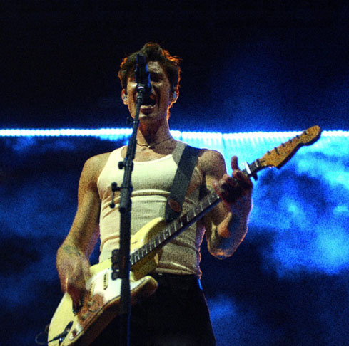 Em 2022, no entanto, interrompeu a turnê 