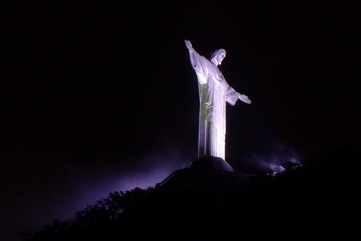 Mais do que um ponto turístico, a estátua, no estilo Art Deco, é um símbolo da fé católica, da esperança e da cultura brasileira.-Claudio Mariano Vaz -  wikimedia commons 
