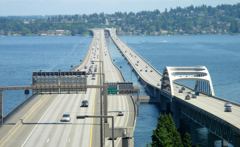 Interstate 90 (EUA) - 5.158 km - Interstate 90 - Faz parte do sistema interestadual de autoestradas dos EUA. ConstruÃ­da em 1956.