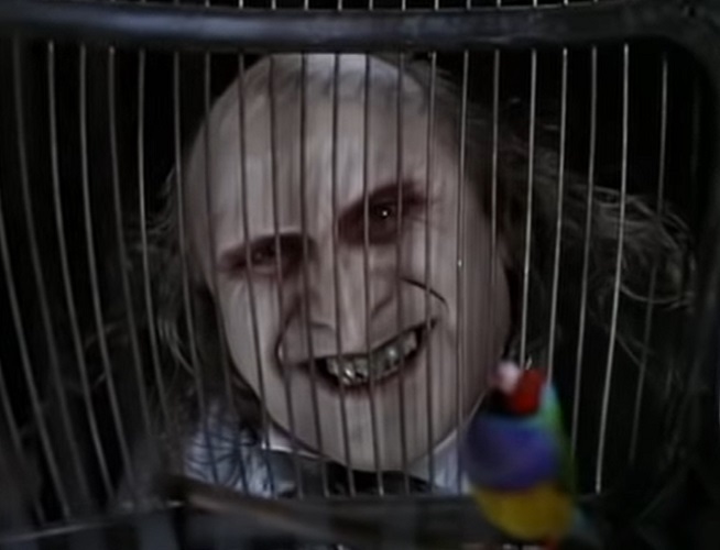 Dirigiu “Batman”, em 1989. O filme, que trouxe uma abordagem mais sombria ao herói, foi um sucesso de bilheteria e recebeu o Oscar de Melhor Direção de Arte.
