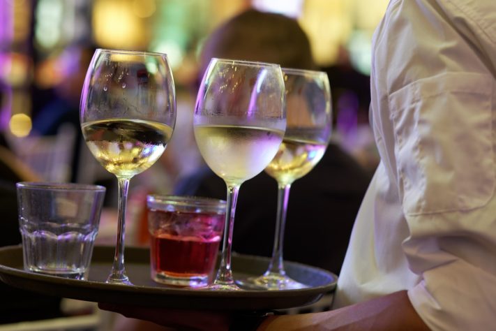 Celebridades que trabalharam em lanchonete ou restaurante