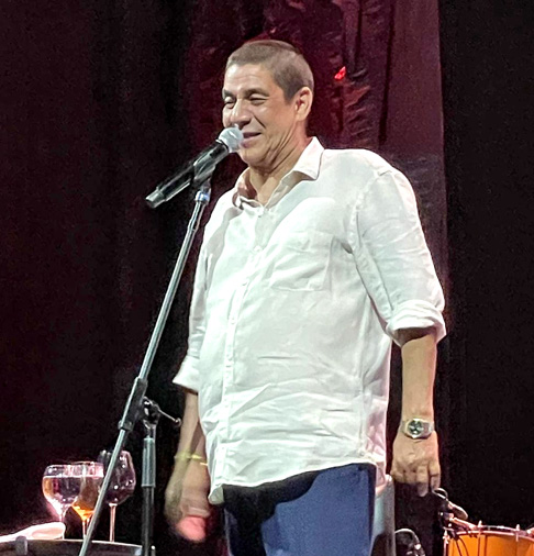 A partir desse momento, Zeca passou a ser reconhecido nacionalmente.
-www.instagram.com/zecapagodinho