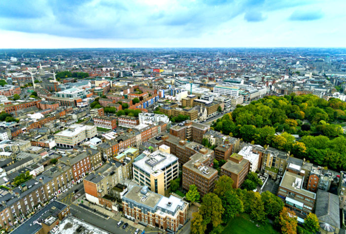 Irlanda -- Dronepicr - Wikimédia Commons