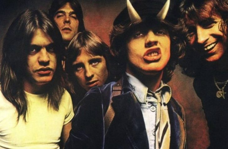 AC/DC