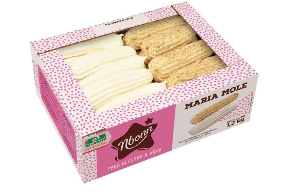 Maria-Mole - Doce típico brasileiro, feito com açúcar, claras em neve, gelatina incolor e ? opcionalmente ? coco ralado para a cobertura. Depois de pronto fica mole, com a consistência esponjosa semelhante à do marshmallow, mas não pegajosa. - divulgação Mercado Livre