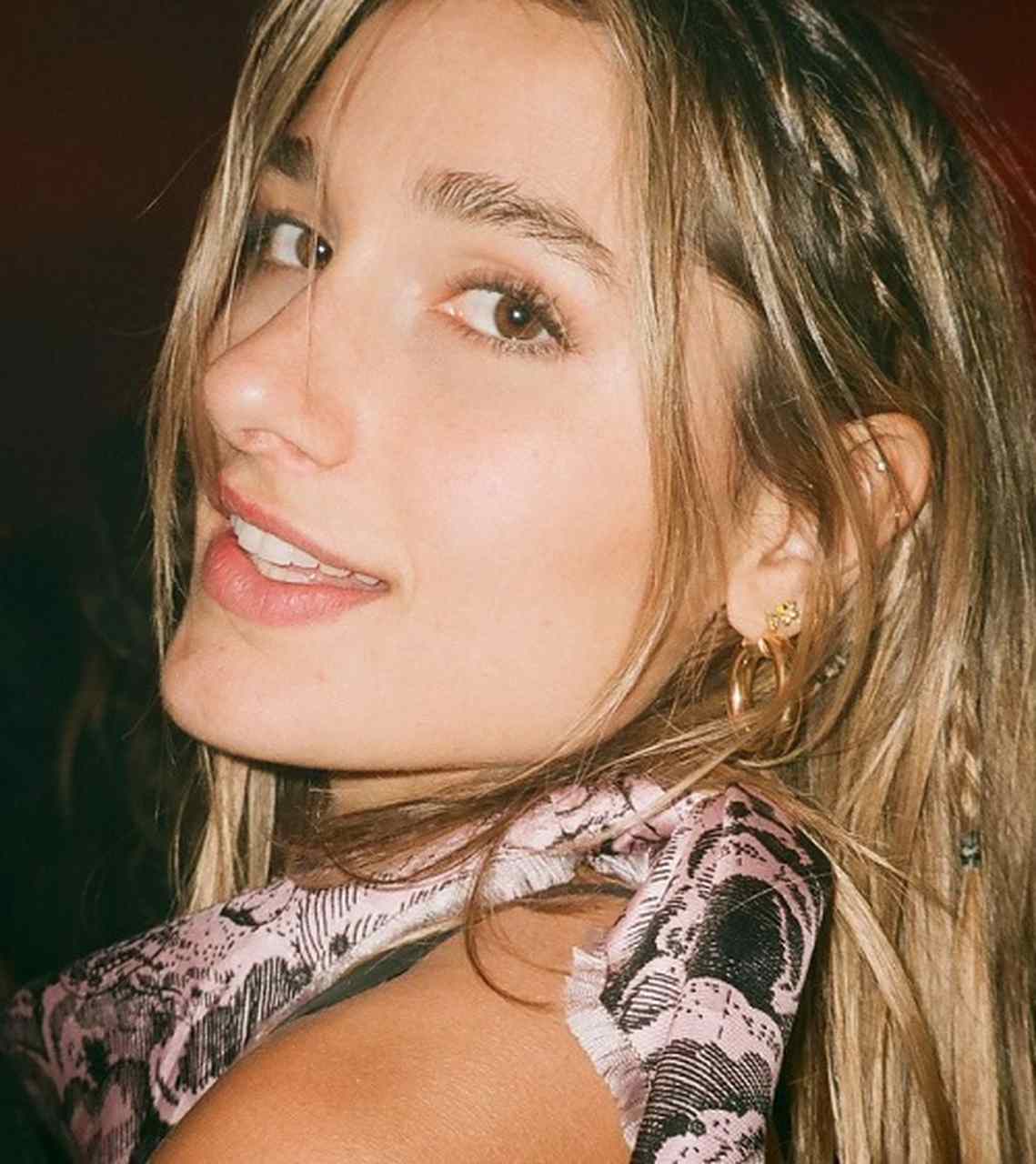 SASHA MENEGHEL - Estilista e modelo carioca, nascida em 28/7/2998, filha de Xuxa e Luciano Szafir. -Reprodução/ Instagram @sashameneghel