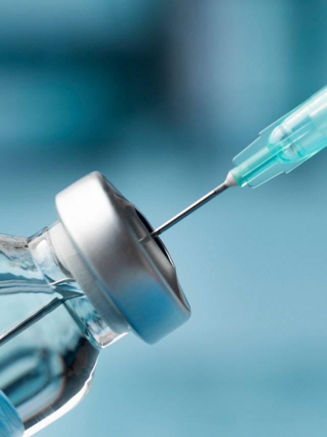 Governo anuncia vacina brasileira contra a dengue no SUS a partir de 2026