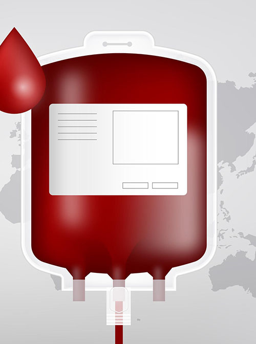 A Rainha da Inglaterra costumava carregar um kit de primeiros socorros que incluía uma bolsa de sangue, para o caso de necessidade de transfusão. 
