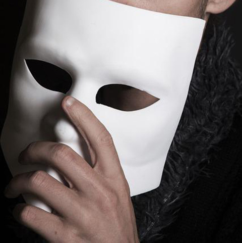 Este último, inclusive, acontece em grande escala em São Paulo. Bandidos usam contas fakes para marcar encontros e, ao chegarem no local combinado, anunciam o sequestro em troca de transações financeiras.