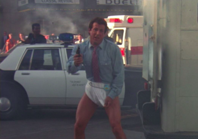 Sylvester Stallone em “Pare! Senão Mamãe Atira”