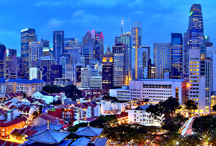 Com infraestrutura moderna e alta produÃ§Ã£o de riqueza, Singapura proporciona a seus habitantes altos Ã­ndices de qualidade de vida. No IDH (Ãndice de Desenvolvimento Humano) da ONU, ocupa o nono lugar. 
