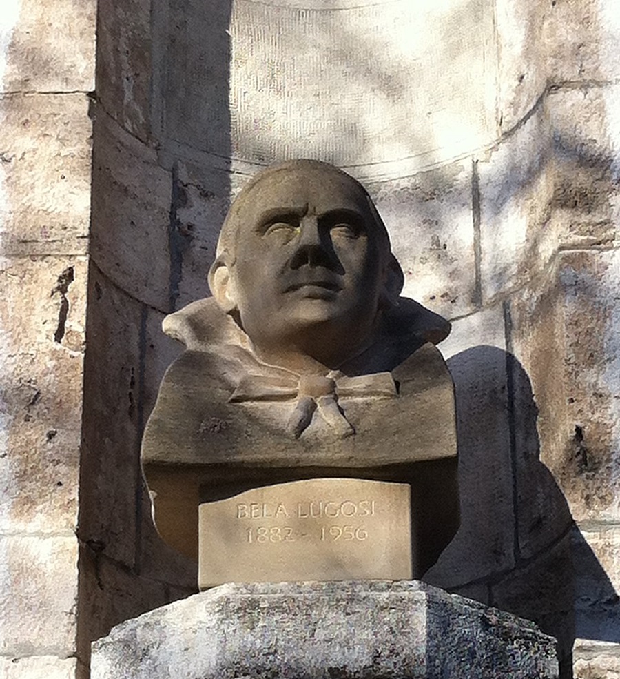 Inclusive, foi durante as gravações de “Plano 9” que Bela Lugosi acabou falecendo.
