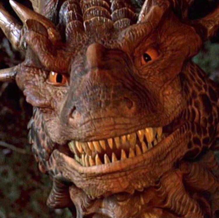 Draco - Outro dragÃ£o marcante estÃ¡ no filme â??CoraÃ§Ã£o de DragÃ£oâ?, de 1996. A criatura foi dublada por ninguÃ©m menos que o lendÃ¡rio Sean Connery. Por conta disso, foi um dos primeiros dragÃµes marcados por ter uma personalidade sarcÃ¡stica.