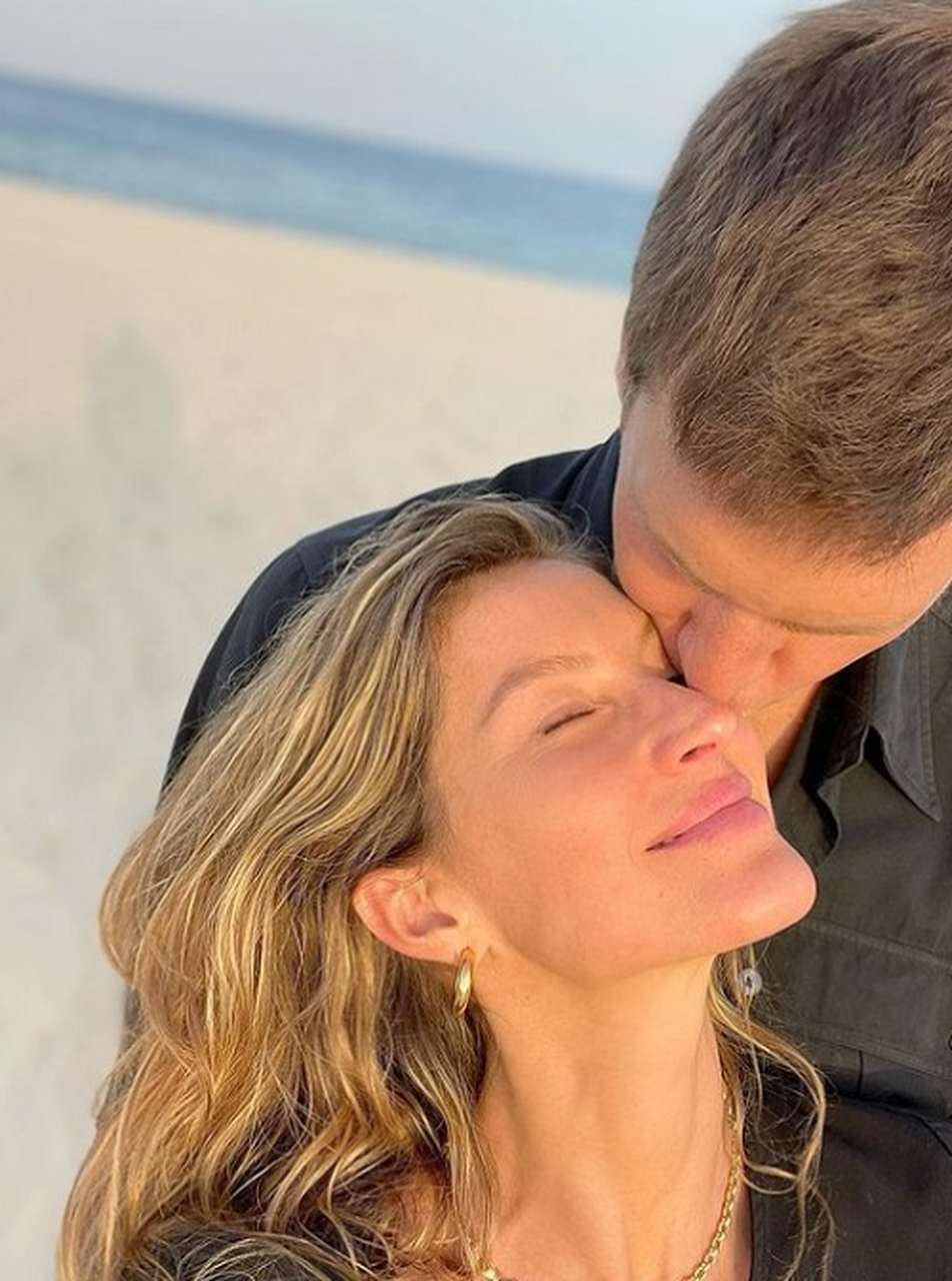 Ambos tinham entidades comerciais separadas, o que facilitou o acordo. O enorme portfólio de mansões foi o principal tema de discussão. Gisele Bundchen tem fortuna estimada em 400 milhões de dólares. O patrimônio líquido de Brady está na casa dos 690 milhões de dólares.