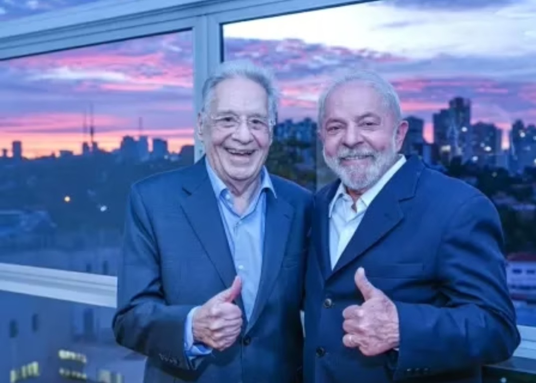 Após deixar a Presidência sem conseguir fazer o sucessor, com a derrota de José Serra para Lula, manteve-se ativo no debate público, participando de conferências, escrevendo livros e atuando em instituições acadêmicas e políticas. Tornou-se uma das vozes mais influentes do país, sendo frequentemente ouvido sobre temas ligados à democracia, economia e relações internacionais. 
