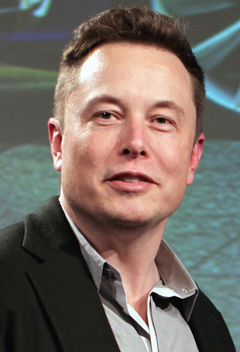A aquisição da rede social pelo empresário Elon Musk marcou uma virada na plataforma, que passou por mudanças estruturais que mudaram o seu funcionamento. Além de ser rebatizada como X e ganhar um novo logo, o serviço sofreu transformações no sistema de verificação, no algoritmo, na monetização e no controle da informação, o que gerou debates sobre uma possível perda de identidade. Ainda assim, a rede permanece relevante e influente no fluxo de informação.
