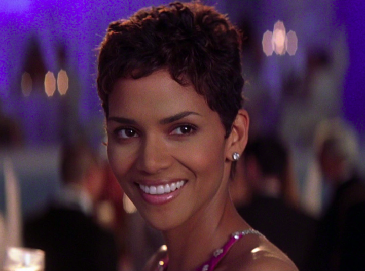 No mesmo período, se tornou a primeira vencedora do Oscar a interpretar uma Bond girl em "007 – Um Novo Dia Para Morrer" (2002)