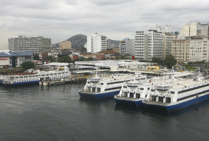 Navio abandonado