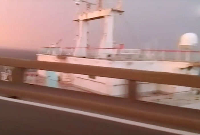 Navio abandonado