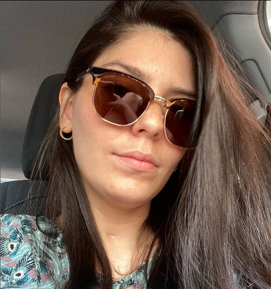 Mas, dias depois, ela começou a sentir dores nas pernas e teve inchaço nos joelhos.  -Reprodução Instagram