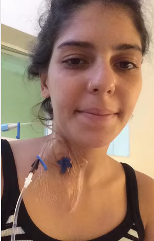 Gabriela emagreceu muito e teve dificuldade até para andar.-Reprodução Instagram