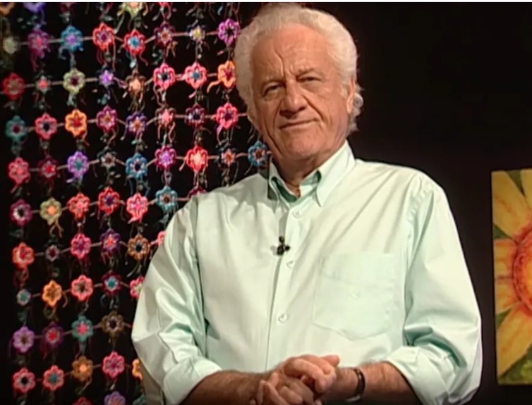 Além disso, Rolando Boldrin tinha mais de 60 anos de carreira na TV e apresentou o programa musical 