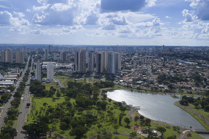 15º) Campo Grande (MS) - R$ 4,3 bilhões; população: aproximadamente 900 mil pessoas.