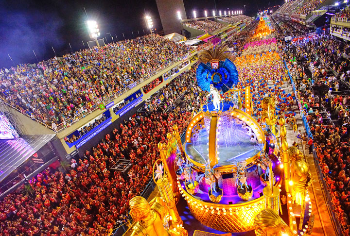 O Rio também respira música. Além do samba e dos desfiles no Carnaval, a cidade tem dezenas de opções para quem curte funk, pagode, sertanejo e  bossa nova.  