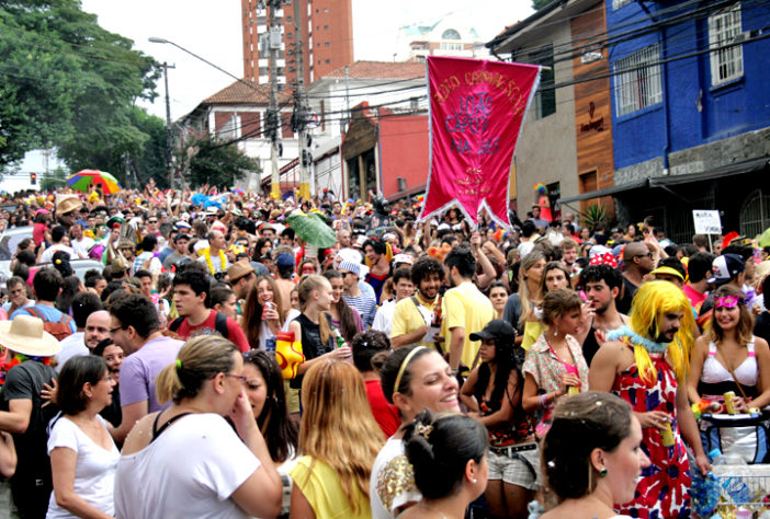 Nomes divertidos de blocos carnavalescos