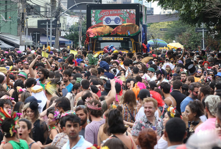 Nomes divertidos de blocos carnavalescos